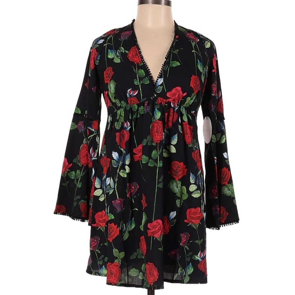 KISS THE SKY, Elegant Floral Lace-Up Long Sleeve Dress